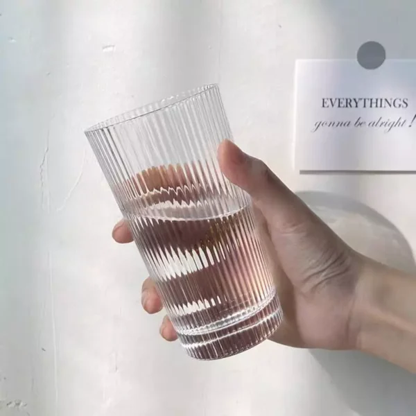 แก้วน้ำ ใส วินเทจ ลายเส้นตรง ใส่เครื่องดื่มเย็น จับถนัดมือ - Image 3