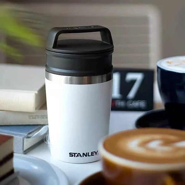 Stanley Adventure Short-Stack Travel Mug 8Oz แก้วกาแฟร้อน ขาว